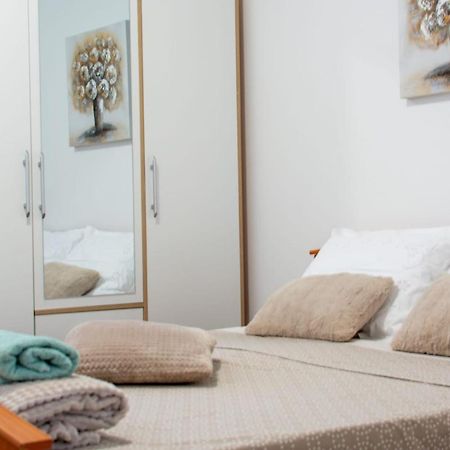 Apartman Karmen Διαμέρισμα Kaštela Εξωτερικό φωτογραφία